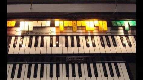 Clube de regatas brasil, brasilianischer fußballklub centre suisse d'études pour la rationalisation du bâtiment, siehe schweizerische zentralstelle für. Italian vintage organ CRB Diamond 702 - YouTube