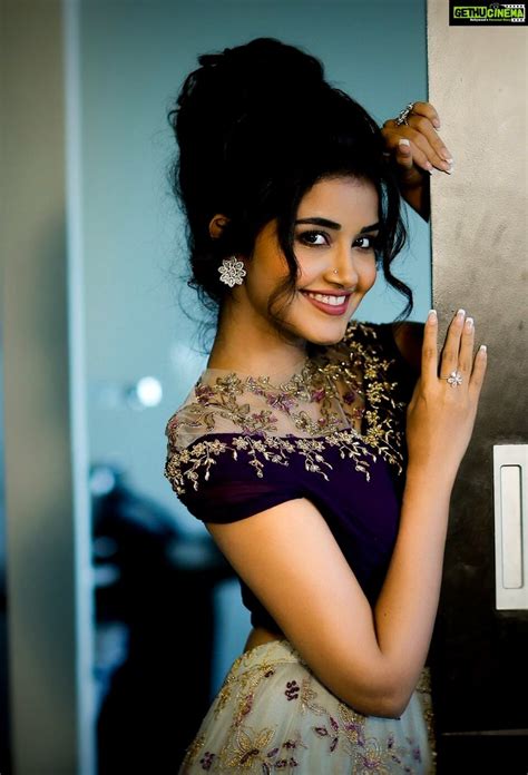 Actress Anupama Parameswaran Latest Photoshoot And Hd Gallery Gethu Cinema