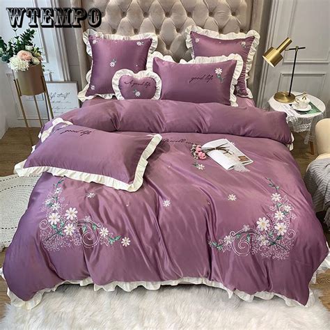 Buy Lace Princess Wedding Bedding Sets Bedspread 4pcs Jacquard Satin Ruffles Duvet Cover Sheet