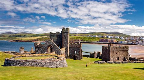 Peel Castle On St Patricks Isle Isle Of Man Peapix