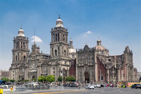 Mexico City Metropolitan Cathedral Revealing What Has Been Hidden