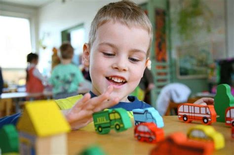 Autism: 10 Signs of Autism