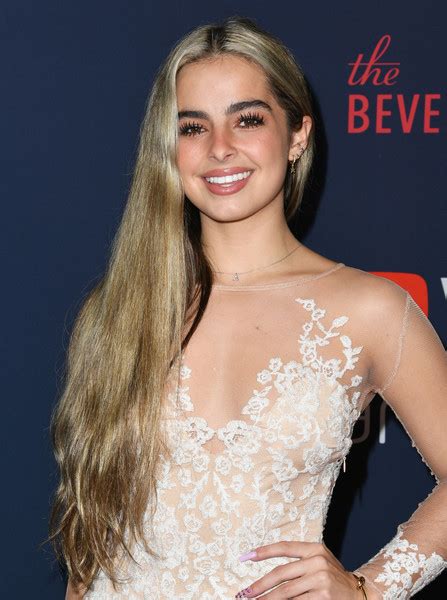 That winter, she became involved with. Addison Rae - Addison Rae Photos - 9th Annual Streamy ...
