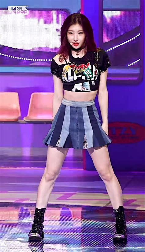 Chaeryeong Itzy Kpop Outfits Kpop Fashion Outfits Celebrity Outfits