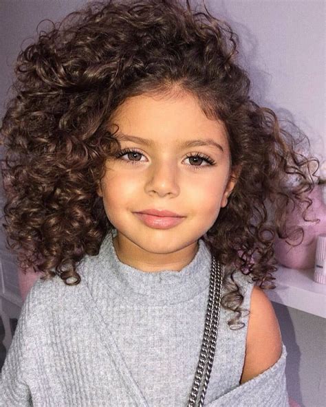 Curly Hair 👑 On Instagram “little Diva 🤩 Curlynaturalhair Curlygirlmethod