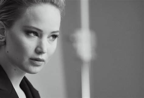 Jennifer Lawrence Dior Autumnwinter 2015 Avenuesixty