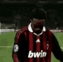 Check spelling or type a new query. Ronaldinho Celebration GIFs | Tenor