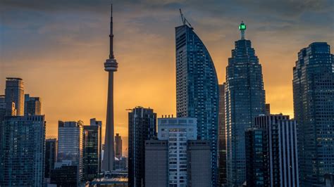 Toronto Condo Prices Hit A New All Time High Inventory Jumps To 21
