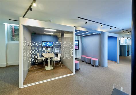 Office Booths And Pods Office Partitioning Systems Komfort