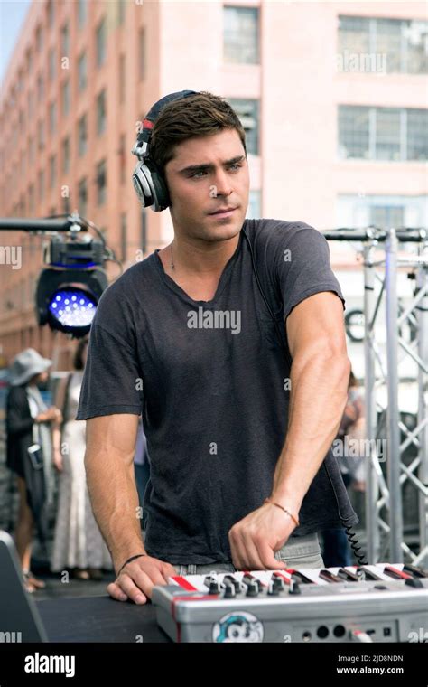 Efron Zac Hi Res Stock Photography And Images Alamy