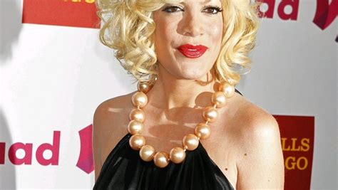 Tori Spelling Trafi A Do Szpitala Film