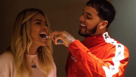 Mar 19, 2021 · karol g and anuel aa are newly single, univision reports. Roban US$ 250 mil a Anuel AA y Karol G mientras actuaban ...