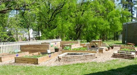 This web site will give you just a taste of the opportunities available to our students and the talented and dedicated staff. Sharing Our Guilford County School Gardens: The School ...