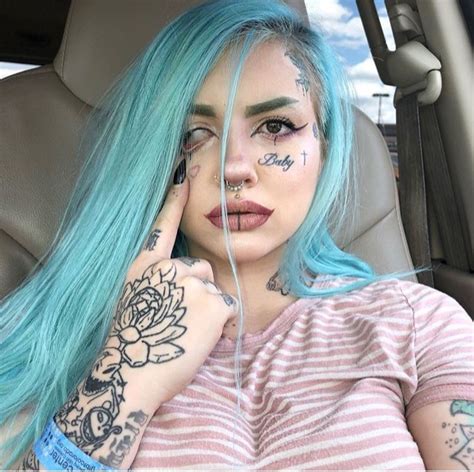 Face Tattoos Girl Tattoos Blue Hair Aesthetic Funny Lockscreen Goth