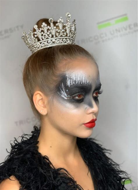 Simple Black Swan Makeup Tutorial Saubhaya Makeup