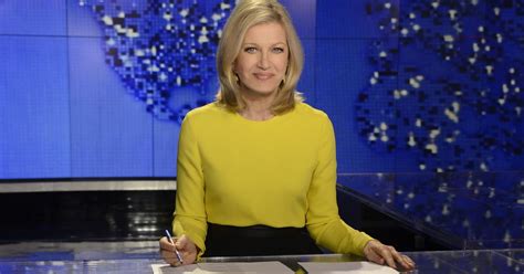 Diane Sawyer Exits As Abcs Evening News Anchor