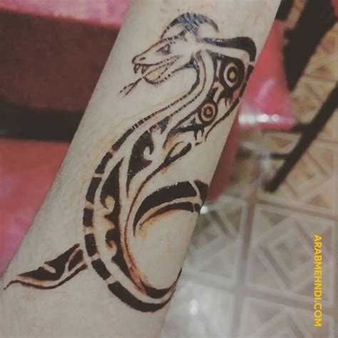 Snake tattoo designs symbolize power in many cases, both natural and supernatural, fertility, rebirth. 50 Snake Mehndi Design (Henna Design) - October 2019 ...
