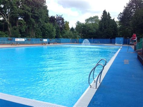 Read reviews of your nearest local swimming pool in droitwich and write your own reviews too. Droitwich Spa Lido - 2020 What to Know Before You Go (with ...