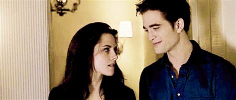 Bella Edward S Find And Share On Giphy