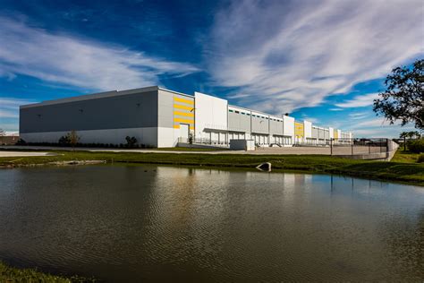 Tampa Fulfillment Center | Keating Resources