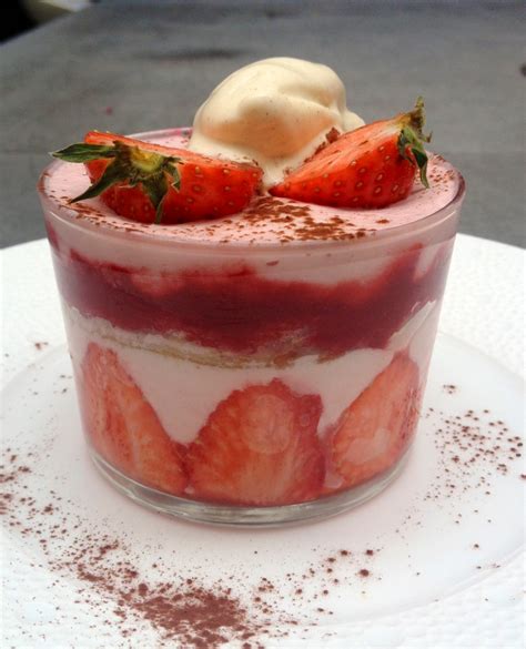 Recette Charlotte Aux Fraises Cyril Lignac