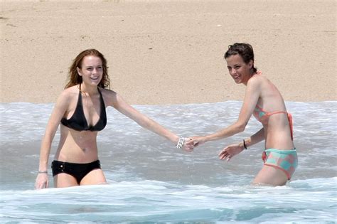 Bikini Photos Of Lindsay Lohan And Samantha Ronson On The Beach In Cabo Popsugar Celebrity