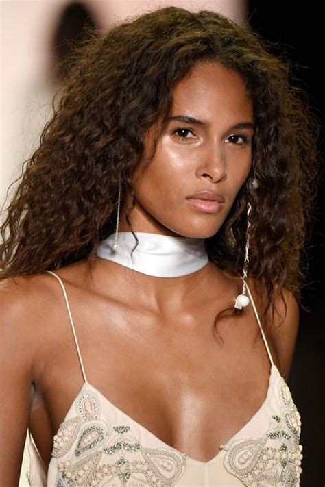 The Best Beauty Looks From Nyfw Spring 2017 Runway Hair And Makeup