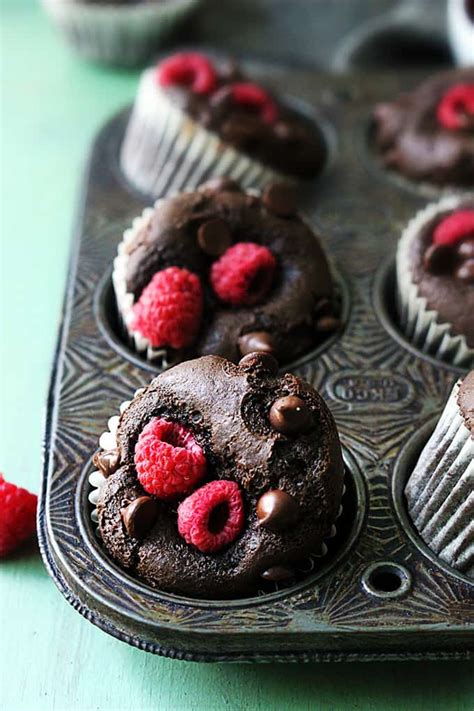 Raspberry Chocolate Muffins Creme De La Crumb