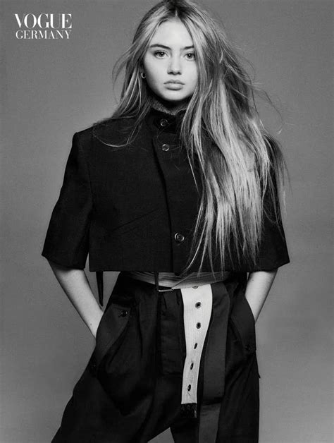 Vogue magazineподлинная учетная запись @voguemagazine. Leni Klum, la figlia di Heidi Klum e di Flavio Briatore ...