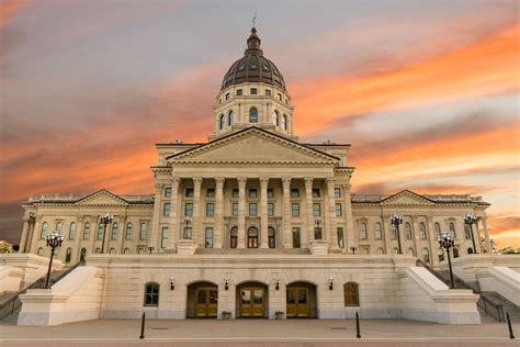 Tour The Kansas State Capitol Check It Off Travel Custom Travel