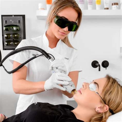 Je Gezicht Ontharen Voor Vrouwen Smooth Laser Clinic