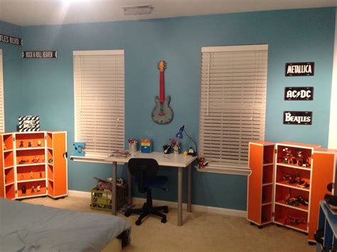 One should give in to temptations. Kid bedroom teenager bedroom music theme rock star guitar ...