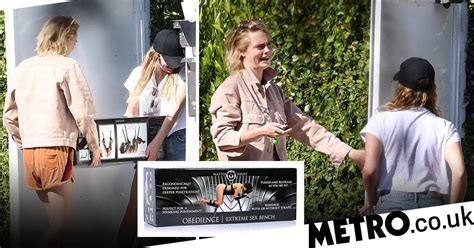 Cara Delevingne And Ashley Benson Sex Bench Pictures Send Fans Wild Metro News