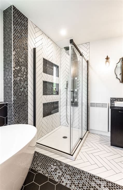 C Ramique Et Douche Pluie Salle De Bain Par Ccl Design Modern