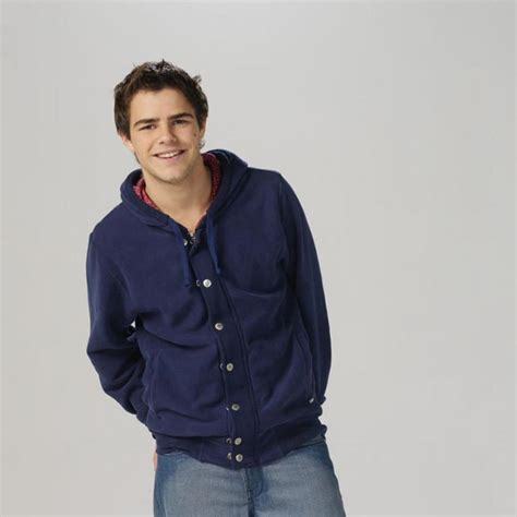 Peter lanzani and lali espósito visited the country to promote the show and caused hysteria. Peter Lanzani: "no es que voy caminando y se me tiran las ...