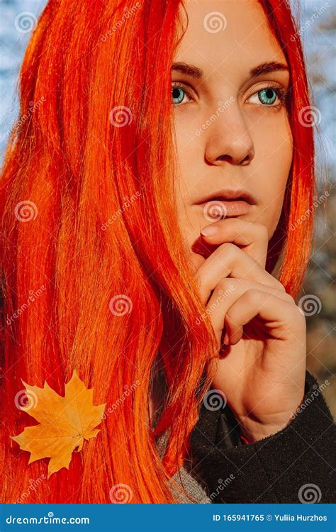 Beautiful Redhead Girl With Long Strong And Thick Hair Perfect Woman