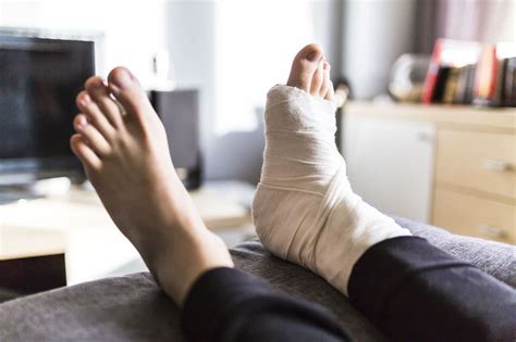 9 Tips For Recovering From Foot Or Ankle Surgery The Orthopaedic Foot