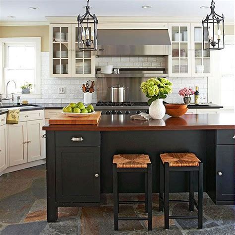 Pistachios' color would work as good for kitchen cabinets as plain white. 35 Cozy And Chic Farmhouse Kitchen Décor Ideas - DigsDigs