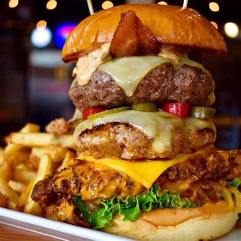 On the street of west beecher road and street number is 2075. Chomp Kitchen And Drinks In Rhode Island Has A Burger You ...