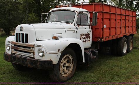 1965 International R190 Grain Truck In Stillwell Ks Item I5764 Sold