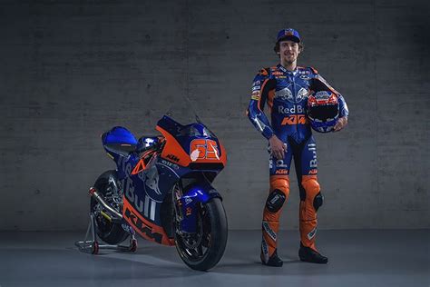 Motogp Red Bull Ktm Unveil Liveries For Factory Team And Tech 3 Mcn