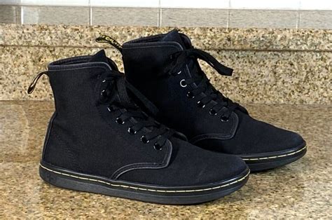 Doc Dr Martens Shoreditch Black Canvas Boots Womens Size Us 5 Uk 3