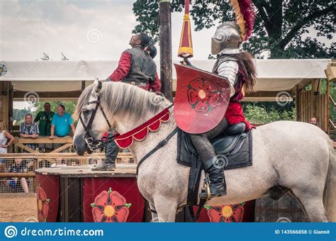 Medieval Knights At Warwick Castle Editorial Stock Photo - Image of ...