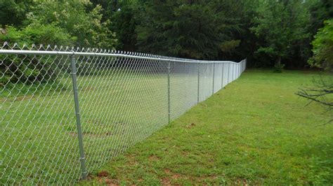 The company employs over 250 staff, was established in 1947 by harold sands jackson and his son ian jackson who originally began selling chestnut stakes and agricultural. Madison County Fence Company | Custom Fence Installation ...