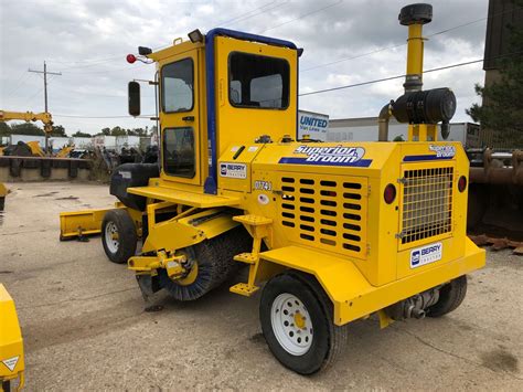Used 2018 SUPERIOR BROOM DT74J BROOM DT74 for sale in KS and MO