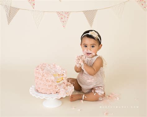 Cake Smash Photography First Birthday Photoshoots