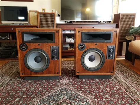 Gorgeous Altec Model 15 Vintage Speakers For Sale Aussie Audio Mart