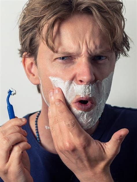 5 Effective Tips To Treat Razor Bumps