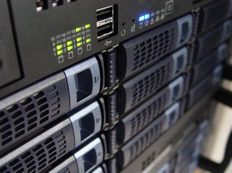 Gambar Teknologi Multimedia Server Server Komputer Pribadi