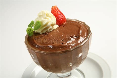 Cómo hacer mousse tres chocolates. Torta Del Mousse De Chocolate Foto de archivo - Imagen de ...